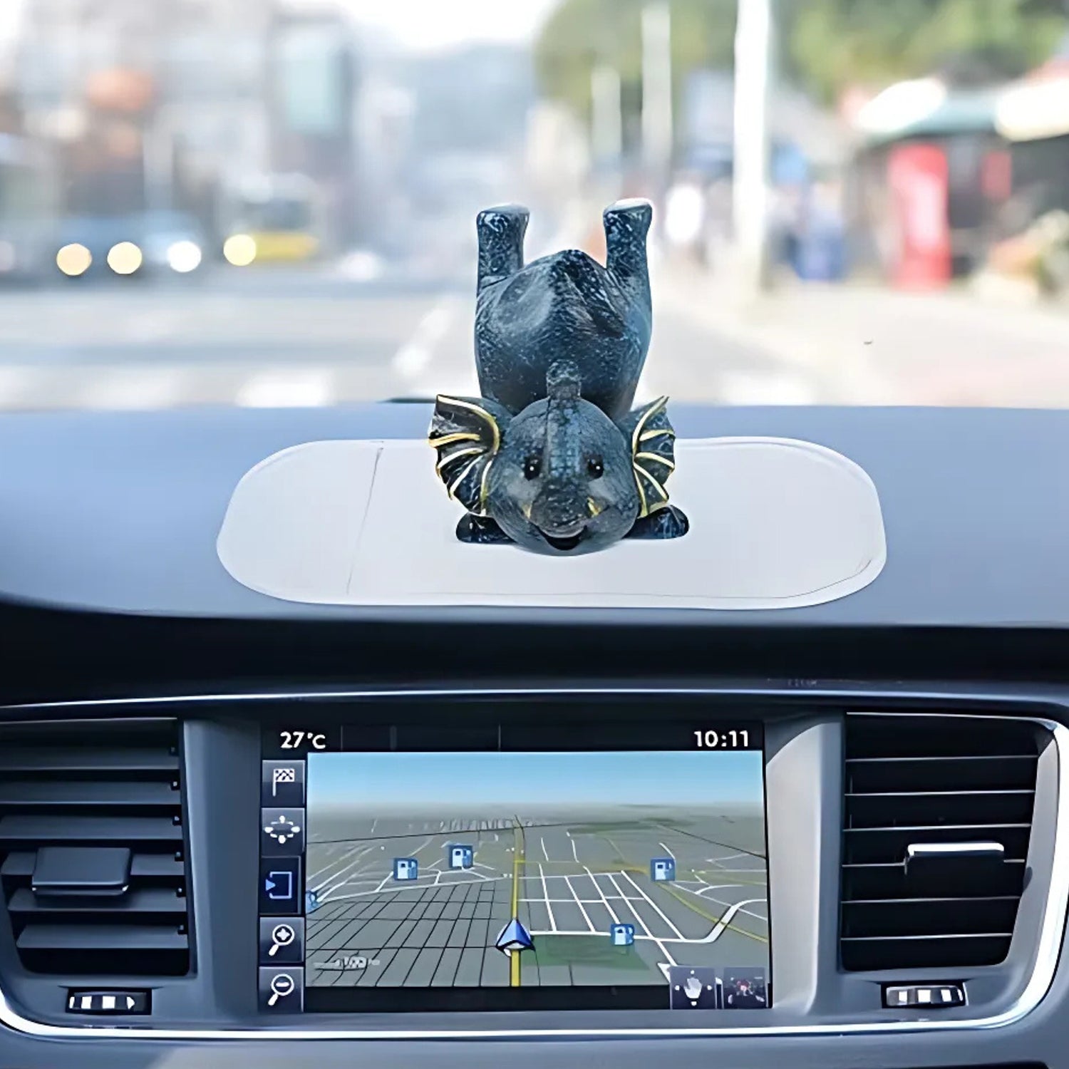 Large Transparent Anti-Slip Dashboard Mat for Car (1 Pc) - view 4