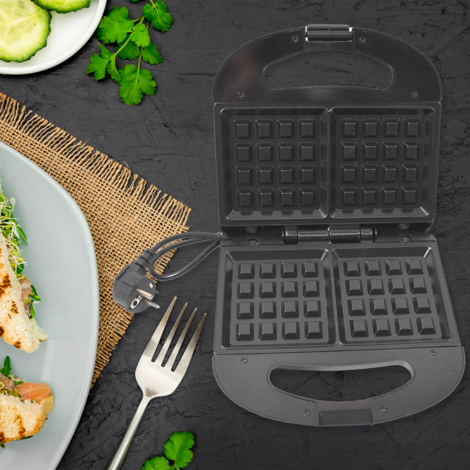 Sandwich Maker – Makes 2 Square Sandwiches, Non-Stick Plates, Easy to Clean - view 4