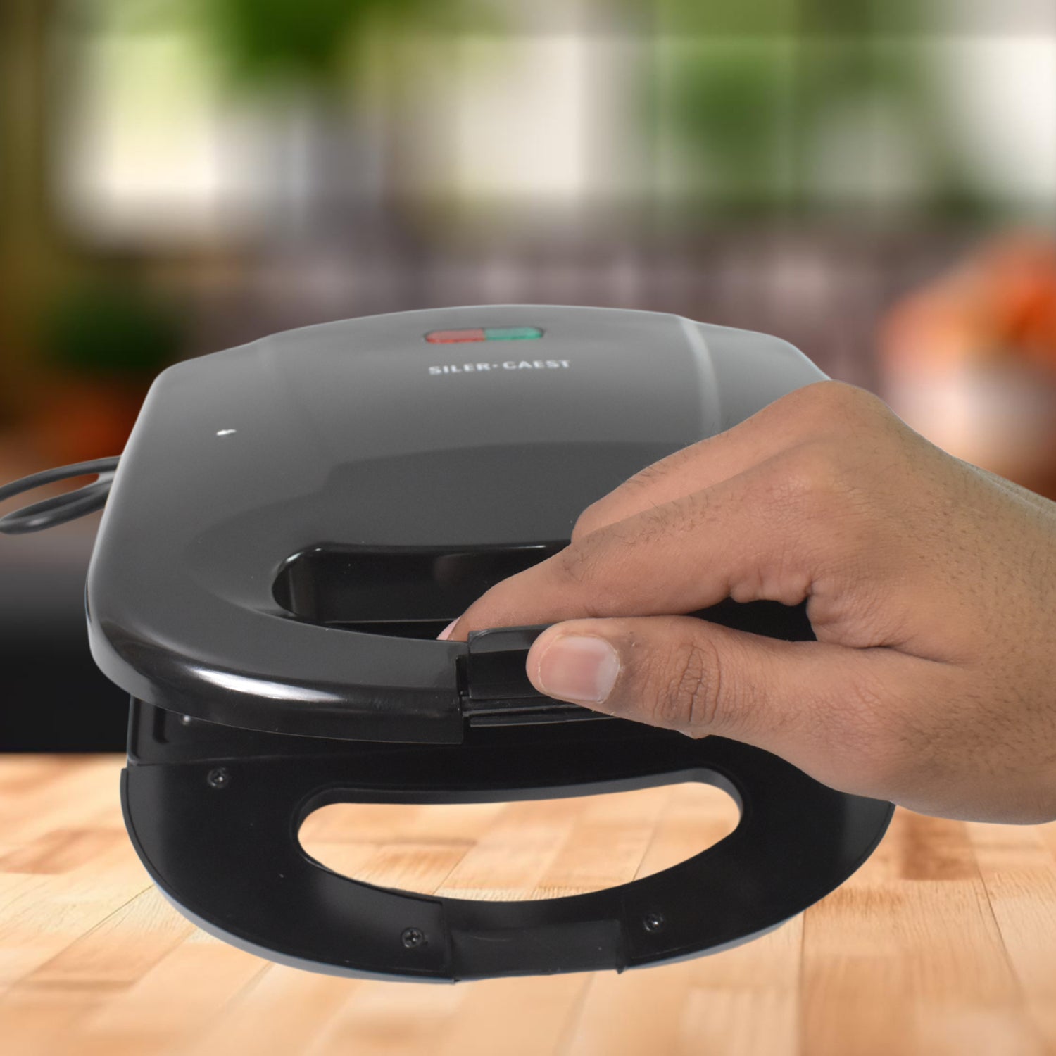 Sandwich Maker – Non-Stick Plates & Indicator Lights for Easy Home Cooking - view 3