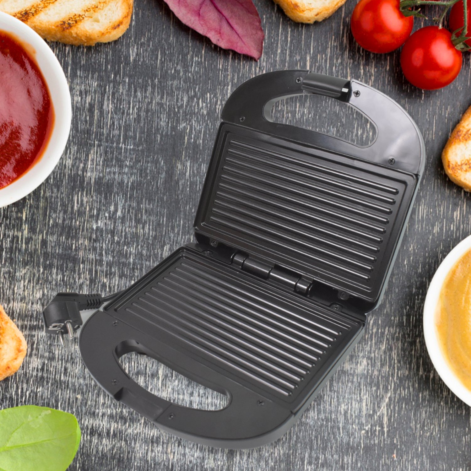 Sandwich Maker – Non-Stick Plates & Indicator Lights for Easy Home Cooking - view 4
