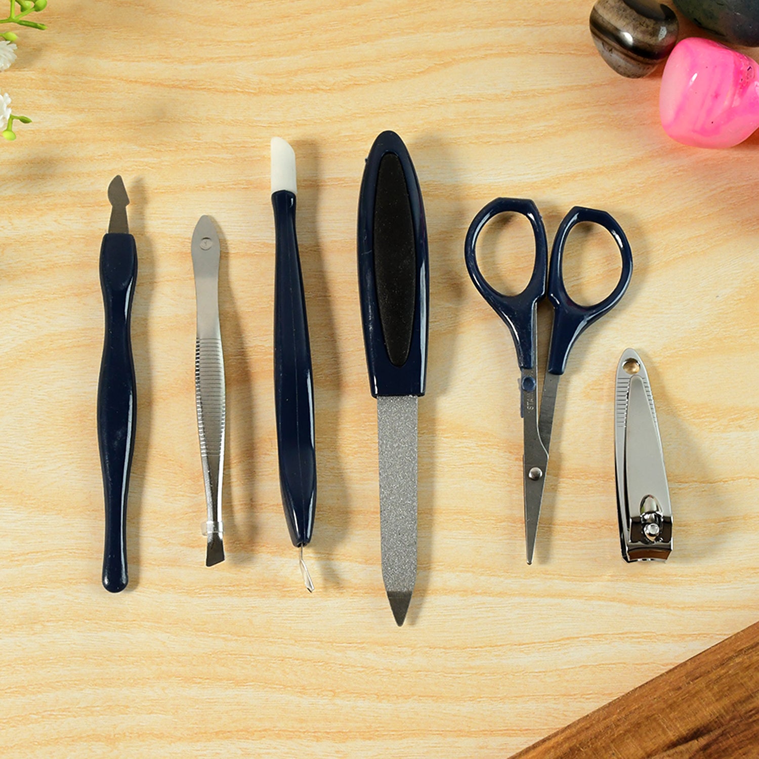 6 in1 Manicure & Pedicure Grooming Kit - view 6
