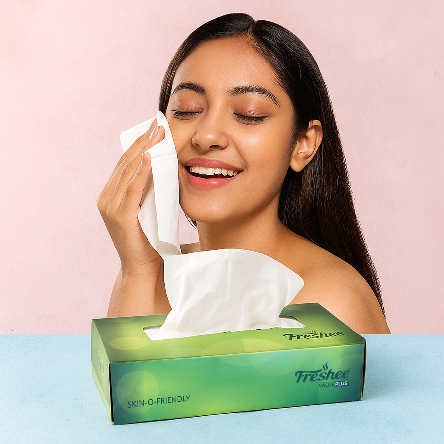 Freshee Premium Skin-Friendly Facial Tissues — 100 Pc Box (18 x 20 cm) - view 6
