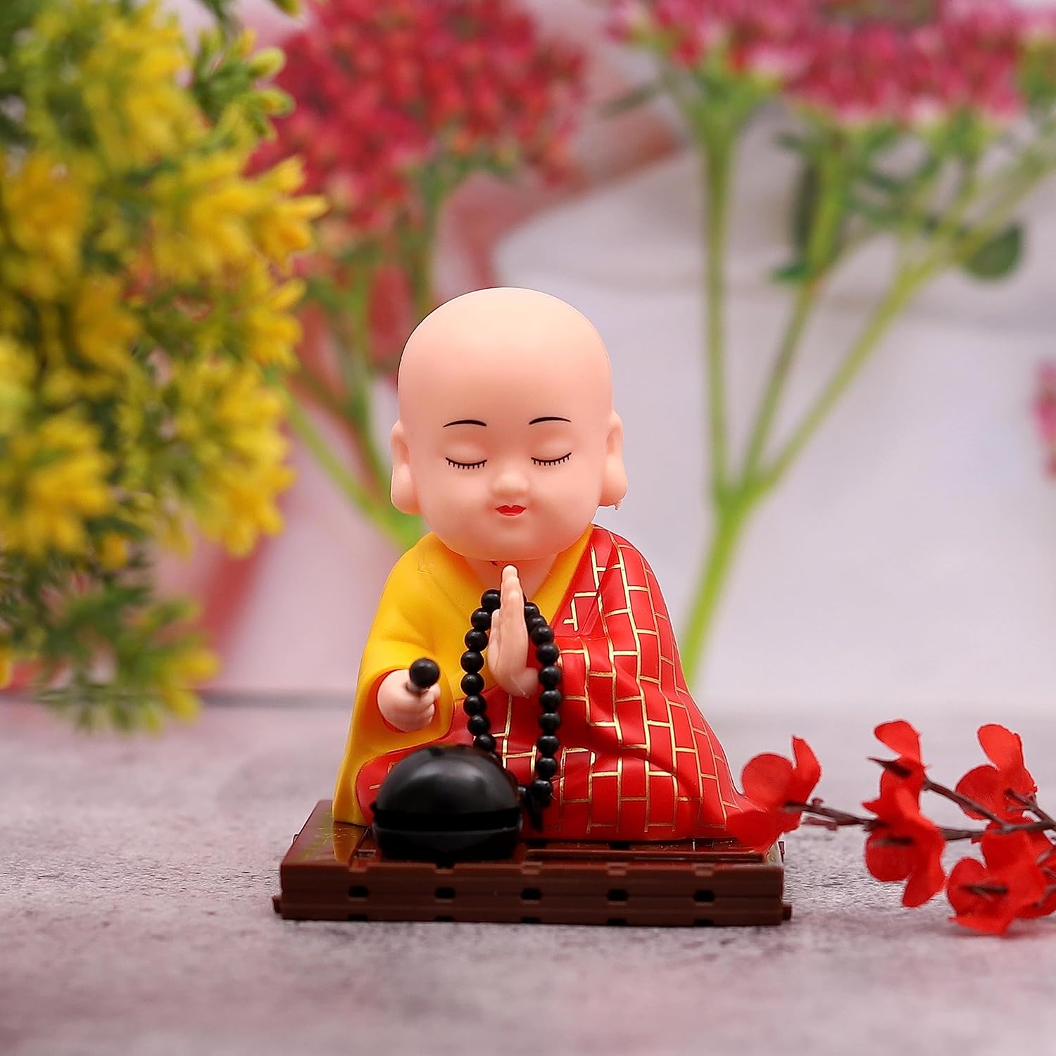Solar Powered Sitting Buddha Statue, Moving Head and Hand (1 Pc / Big)