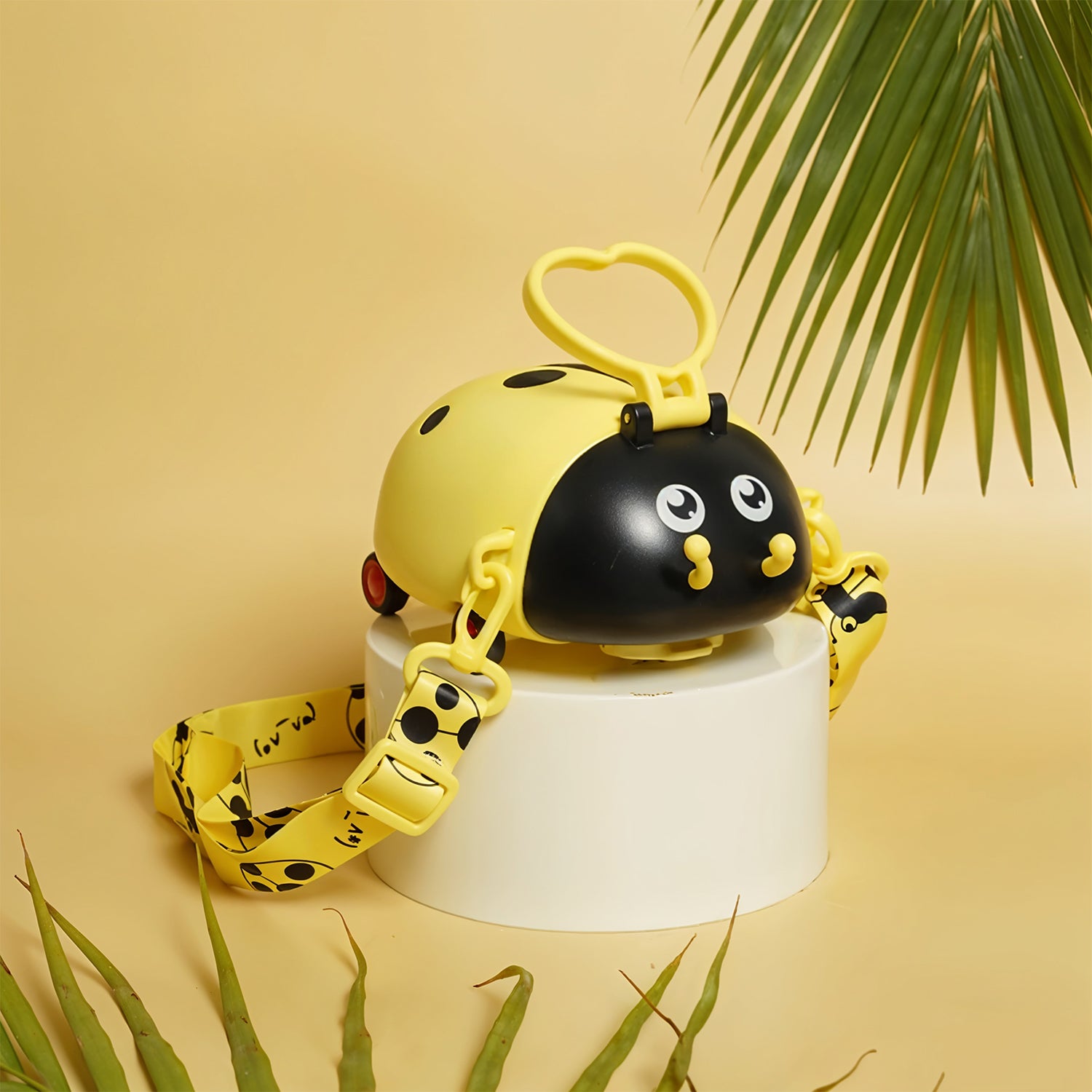 Cute Plastic Bug Shape Water Bottle with adjustable shoulder strap, 4 wheel & Straw, portable drinking cup Wa…